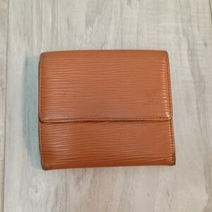 Louis Vuitton Epi Porte Monnaie Billets Cartes Credit  Brown